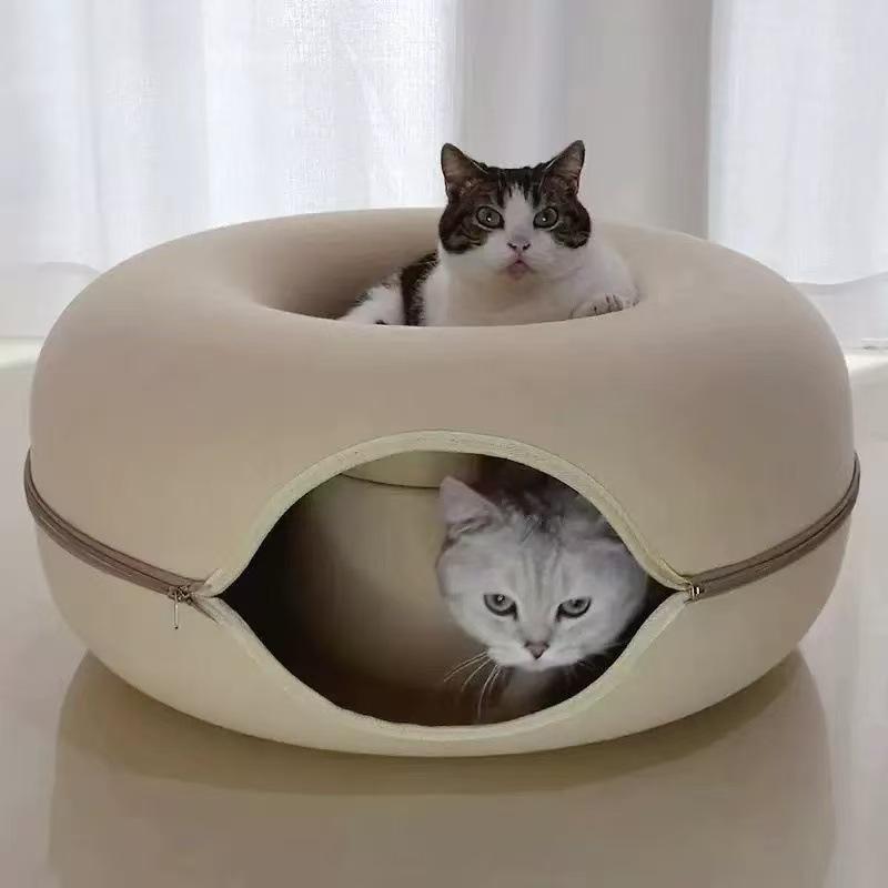 Animal-Shaped Felt Cat Tunnel Bed & Toy