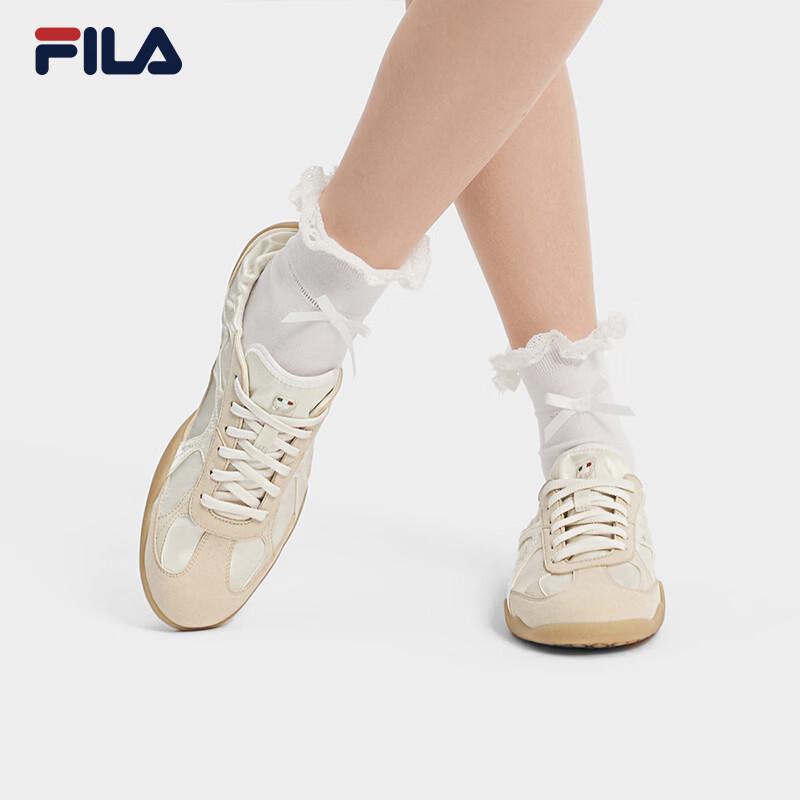 Fila Han So-hee Ballet-Inspired German Trainer Sneakers