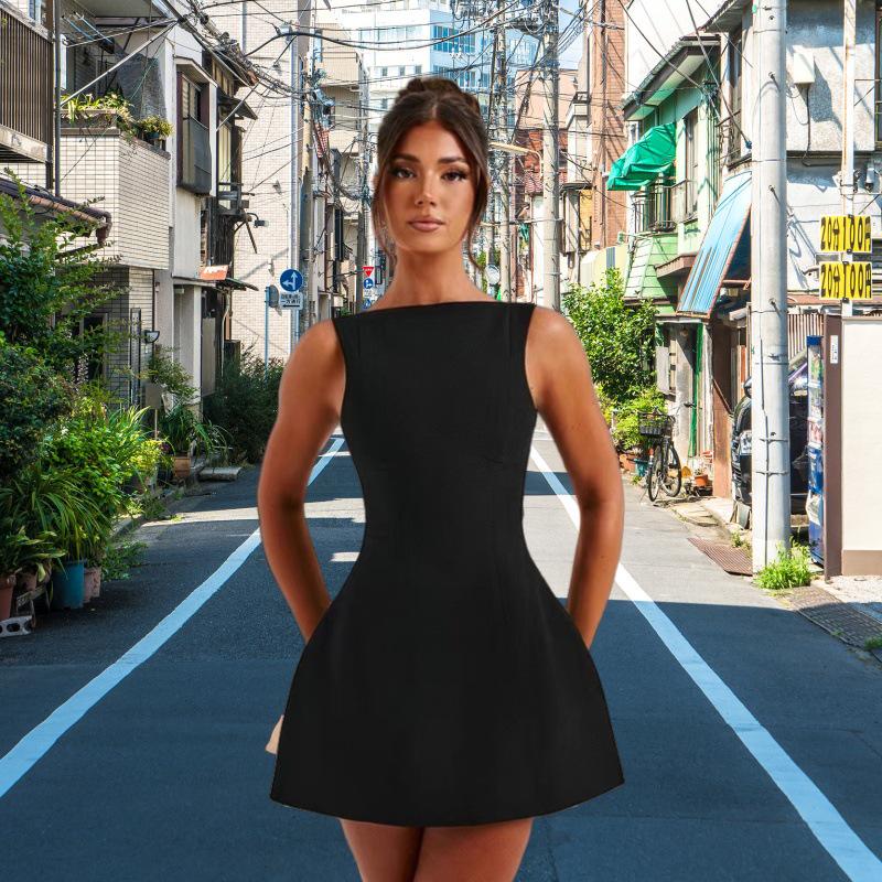 Women's Petite Sleeveless Summer Dress - Pear-Shaped, Waist-Slimming, Sweet and Simple Design