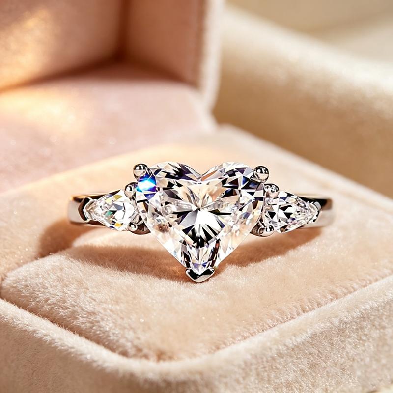 925 Sterling Silver Sweet Lady Heart Zirconia Finger Rings for Engagement Romantic Wedding Band Delicate Design Hot Sale Jewelry