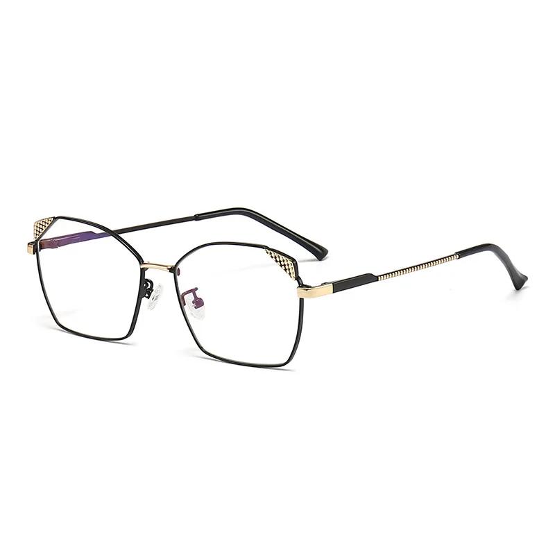 Trendy Blue Ray Blocking Anti-Blue Light Glasses Ultralight Eye Protection Square Eyeglasses Women Designers Metal Frame Glasses