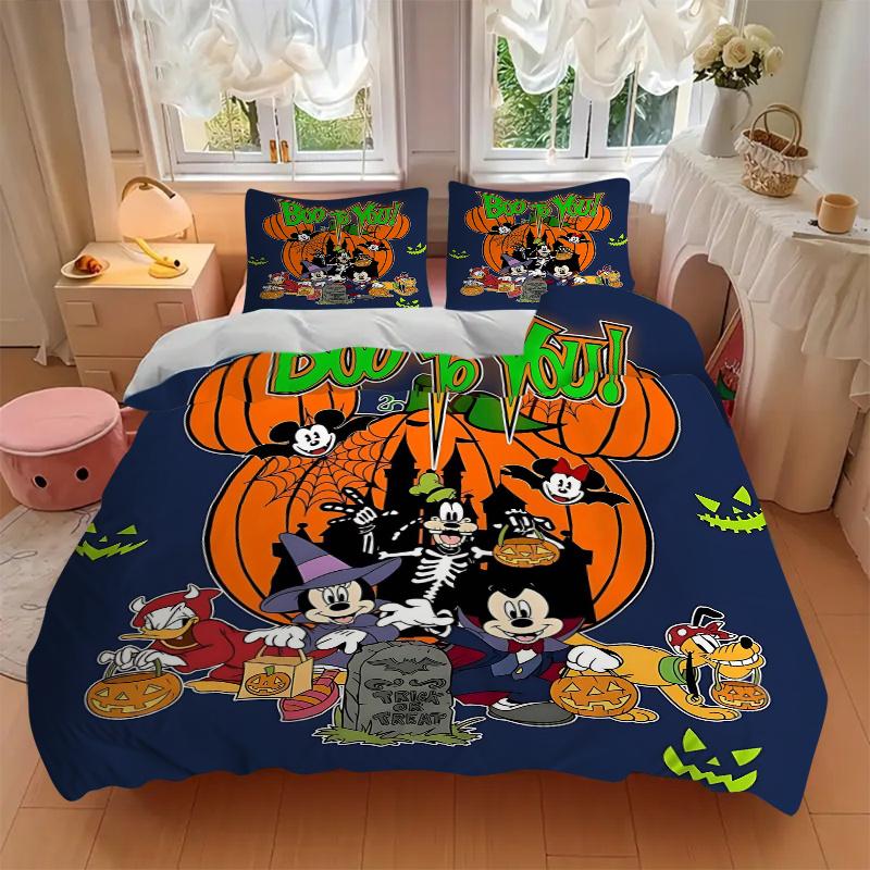 3pcs Halloween Mickey and Friends Boo To You Printed Bedding Set, Soft and Comfortable Quilt Cover for Bedroom, Guest Room (1 Duvet Cover + 2 Pil