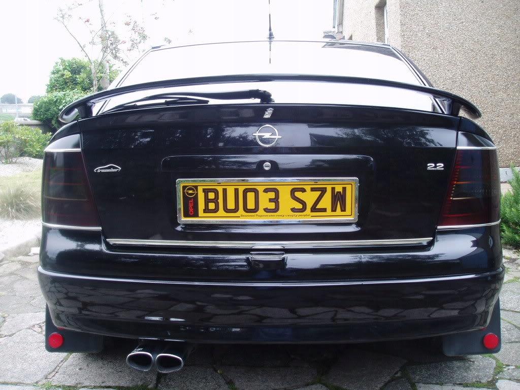 OPEL ASTRA MK IV HB Sedan - CHROME TAILGATE STRIP