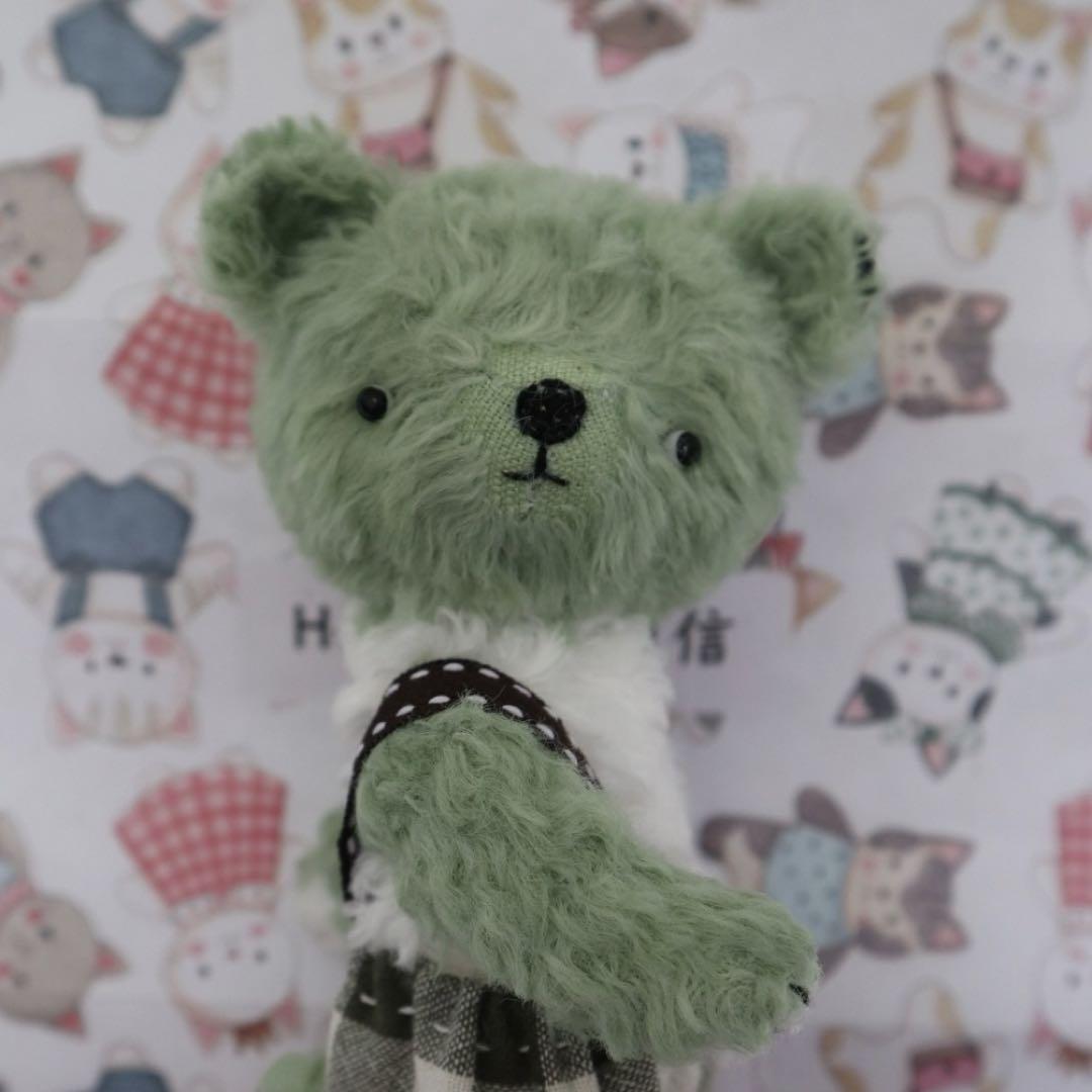 

[USED] Avocado-flavored teddy bear, plush toy, artist bear, made by an overseas artist