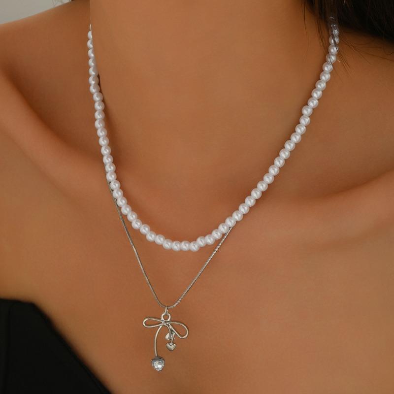 Stacked Pearl Necklace Retro Necklace Light Luxury High Sense Bow Collarbone Chain Women