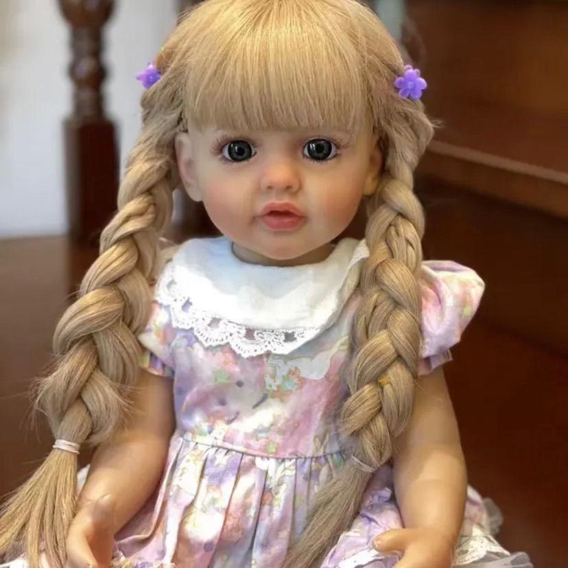 55cm Realistic Full Silicone Reborn Doll Betty