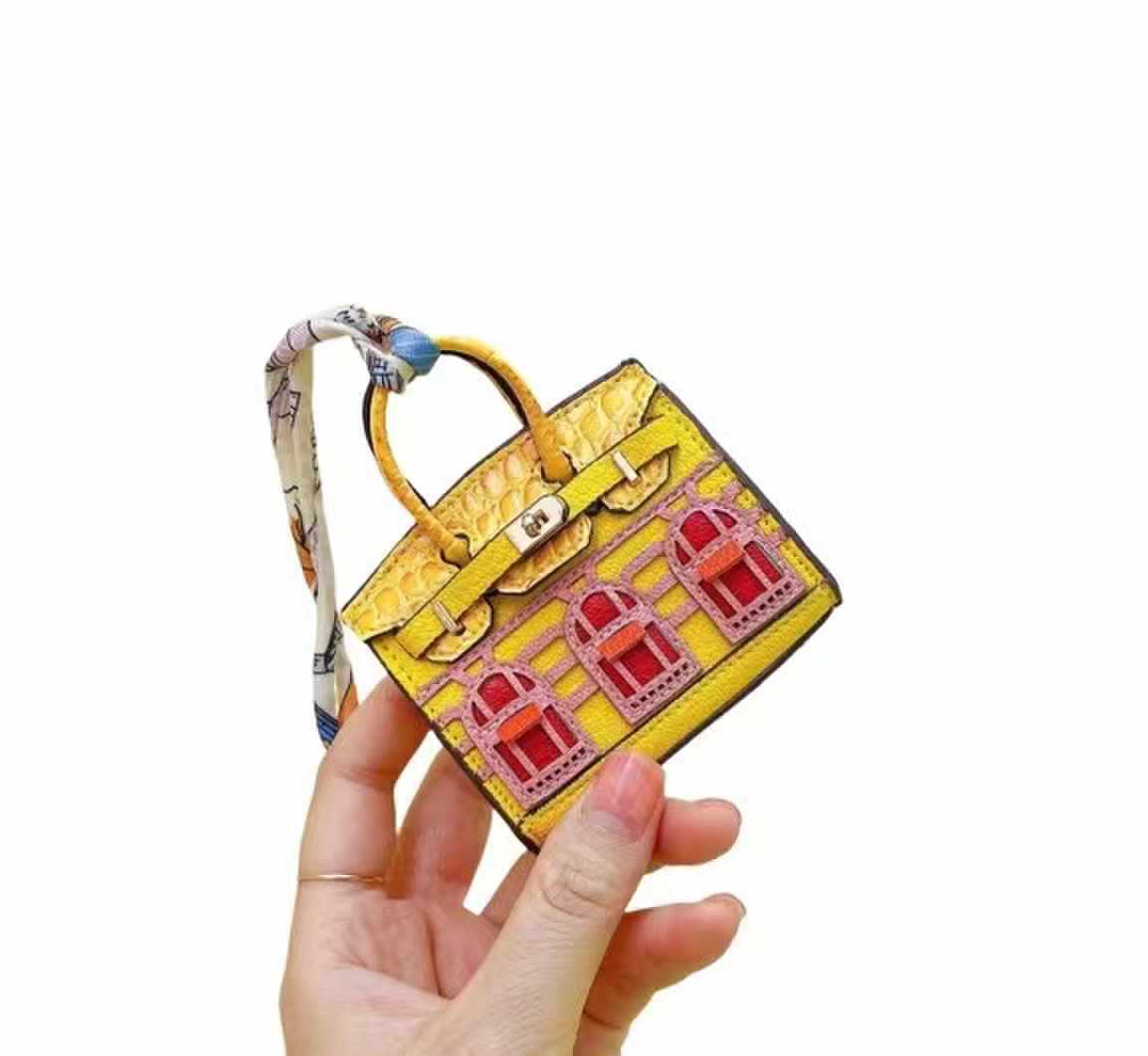 

H Home New Mini Подвеска Маленький Дом Платиновая Сумка Креативная Милая Помада Сумка Наушники Charter Key Сумка 8x4x9 жёлтый