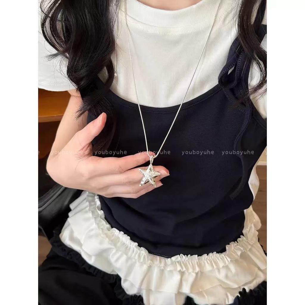 Japanese matte premium leaf pendant necklace women's premium long versatile accessories old retro sweater chain