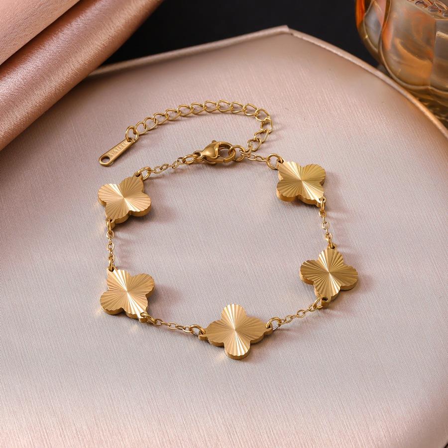 Four Leaf Clover Titanium Steel Bracelet for Women, Fashionable and High-end, Niche Design, Gift for Girlfriend, and Jewelry
