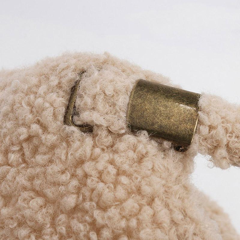 Winter Ladies Korean Embroidery Hot Diamond Baseball Cap Lambsmere Cap Outdoor Fashion Warm Sun Hat