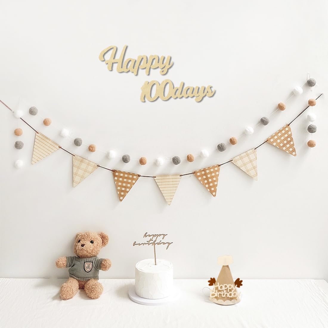 

Hanakaze 100-Day Celebration Decoration Set