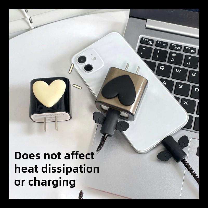 Schwarzes Herz 20W Apple Datenkabel Schutz für iPhone 14 Pro Max Schnelllader
