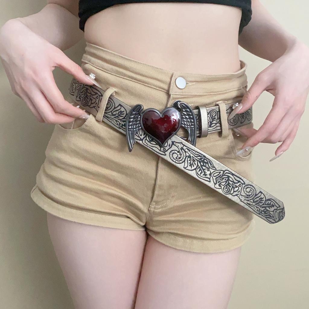 Punk Rock Metal Waist Belt Retro Heart Wing Design Unisex Fashion Accessory For Daily Wear