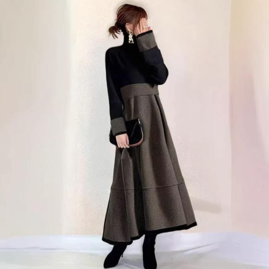 2026 Spring New High Neck Color Block Pocket Long Sleeve Dress