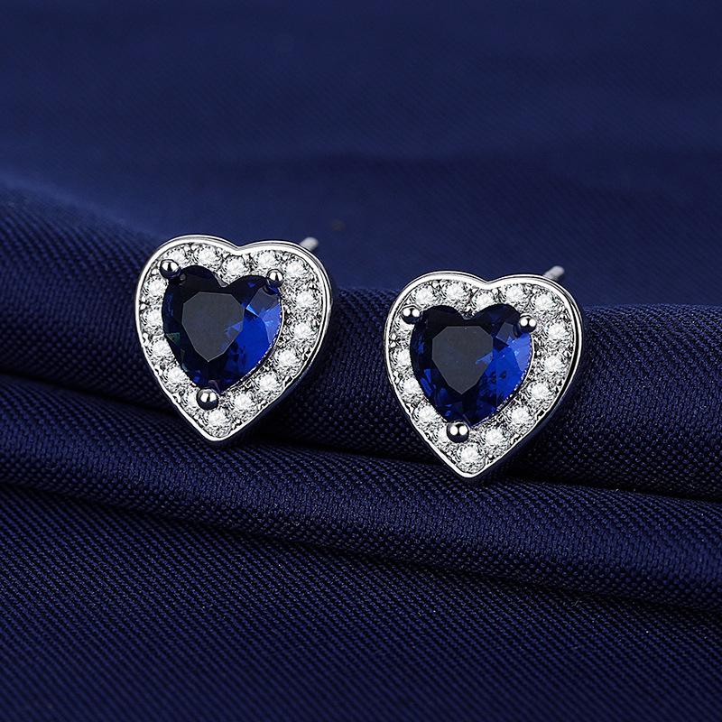 European and American Hot-Selling Heart-Shaped Earrings with Simulated Diamond Zircon