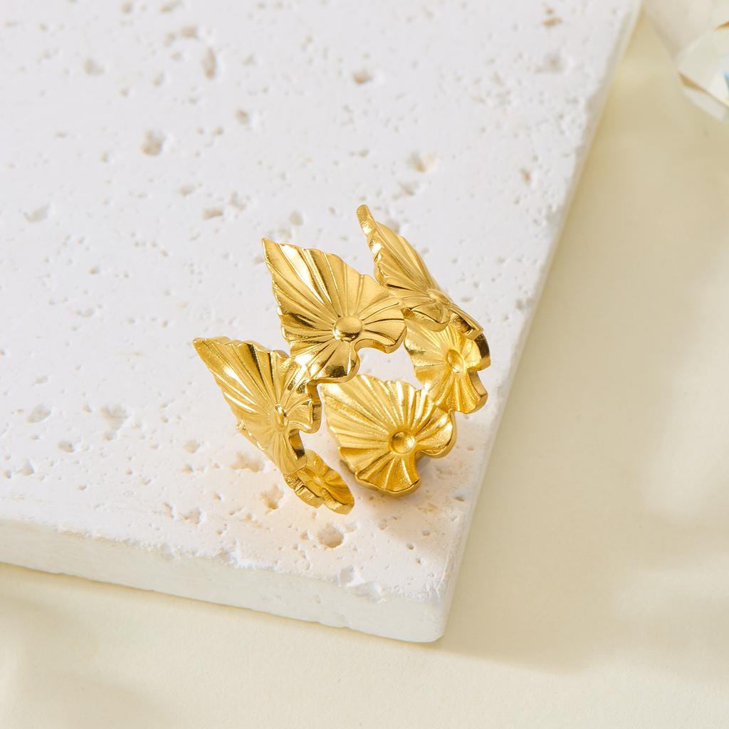 Stainless Steel Shell Rings For Women Vintage Gold Color Starfish Conch Adjustable Finger Ring Summer Ocean Beach Party Jewelry