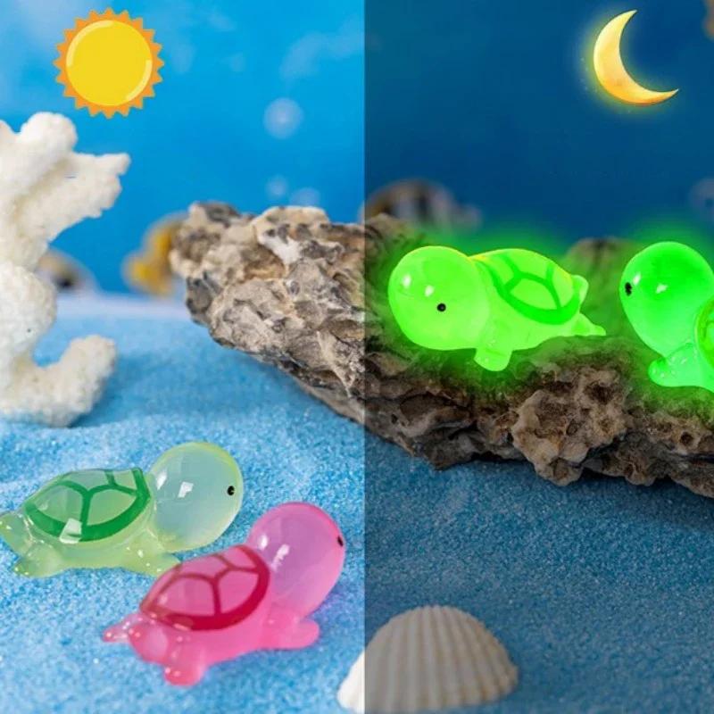 100PCS Glow in the Dark Mini Sea Turtle Ornaments Marine Theme Resin Figurines for Fish Tank Aquascape Home Desk Decoration Gift