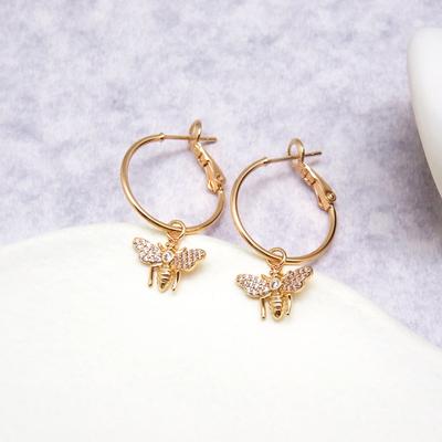 Simple Ladies Inlaid with Zircon Bee Insect with Hanging Earrings Earrings Commuting Earrings