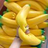 Bananen Quetschspielzeug Riesige Banane Stressabbau Spielzeug Weiches TPR Langsamer Rückprall Fidget Spielzeug für Kinder Erwachsene Geburtstag Weihnachtsgeschenk für Konzentration und Entspannung