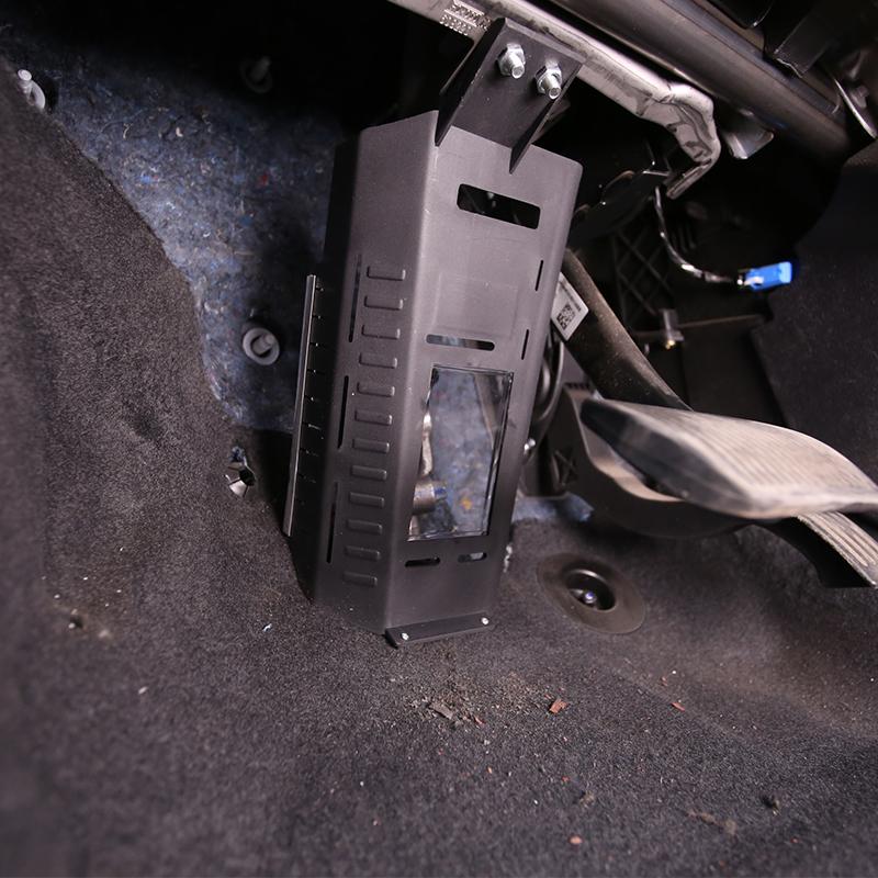 Coperchio di protezione dell'asse dell'albero dello sterzo interno del pedale della frizione per Ford Focus 3 4 MK3 MK4 Kuga Escape 2012-2017