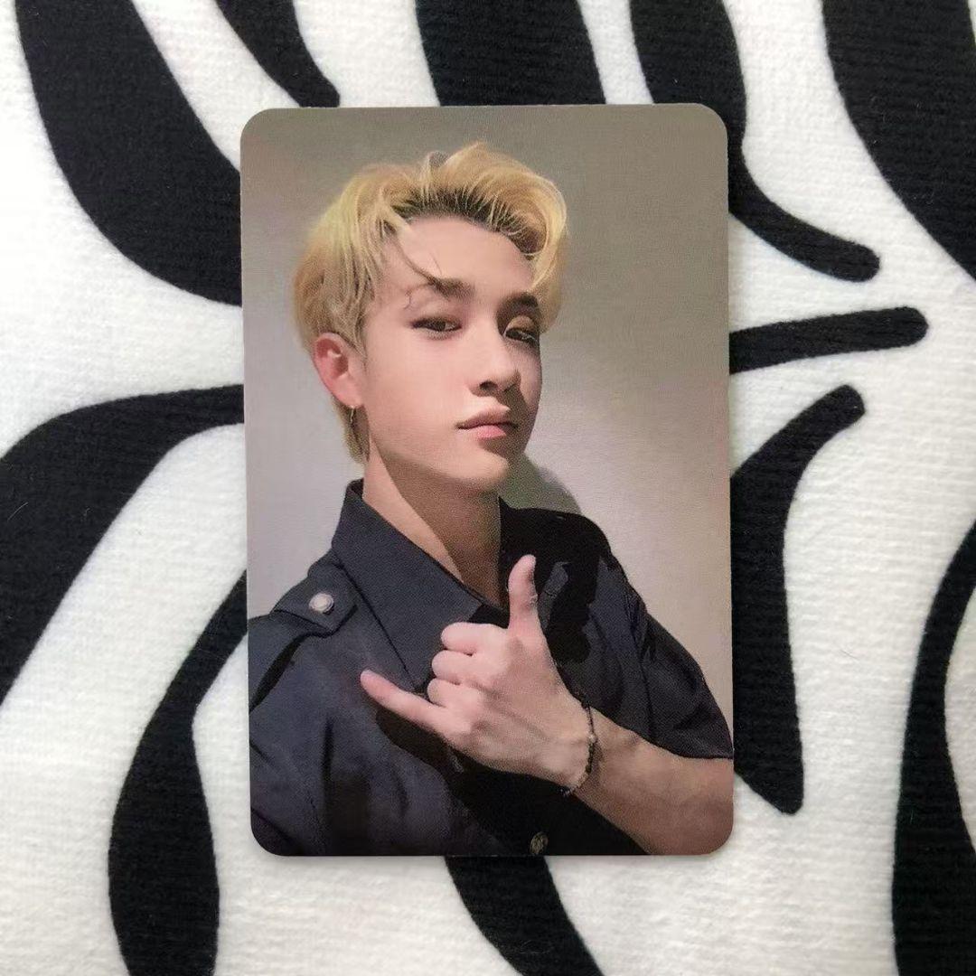 

[Б/У] StrayKids Yellow Wood Лимитированное издание Тайваньское издание Торговая карточка Бан Чан