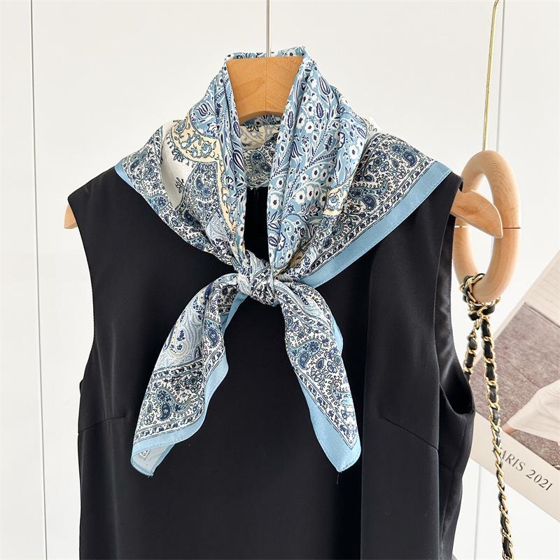 100% Silk Paisley Scarf Shawl New Arrival Spring/Summer Luxury Mulberry Silk Square Scarf Soft Floral Pattern Elegant Silk Scarf