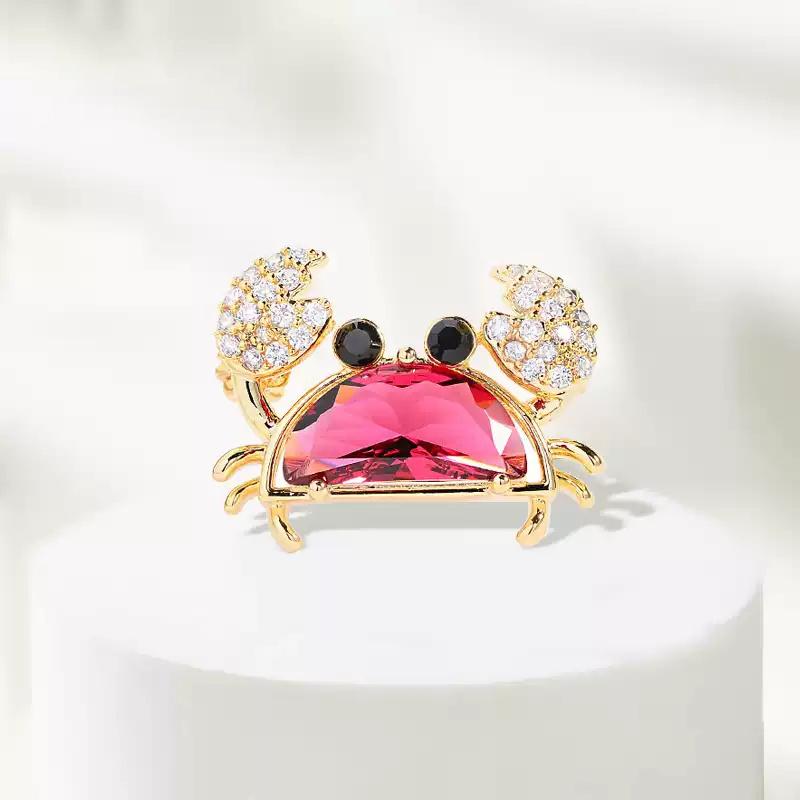 Cute Small Crab Brooch  Elegant Sweater Cardigan Corsage Jewelry For Women