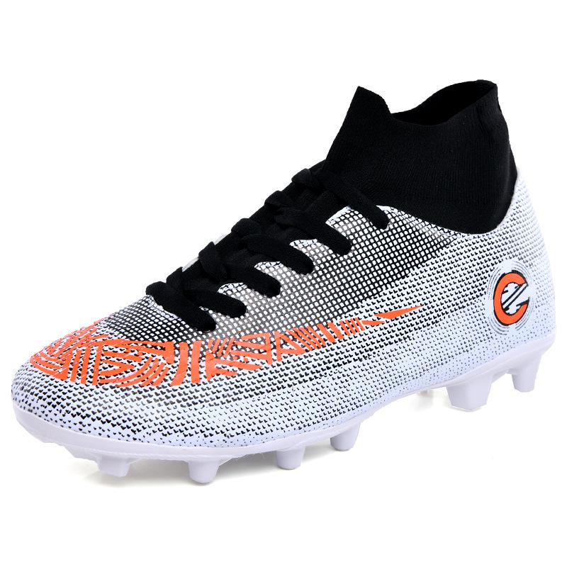 artificial turf soccer cleats