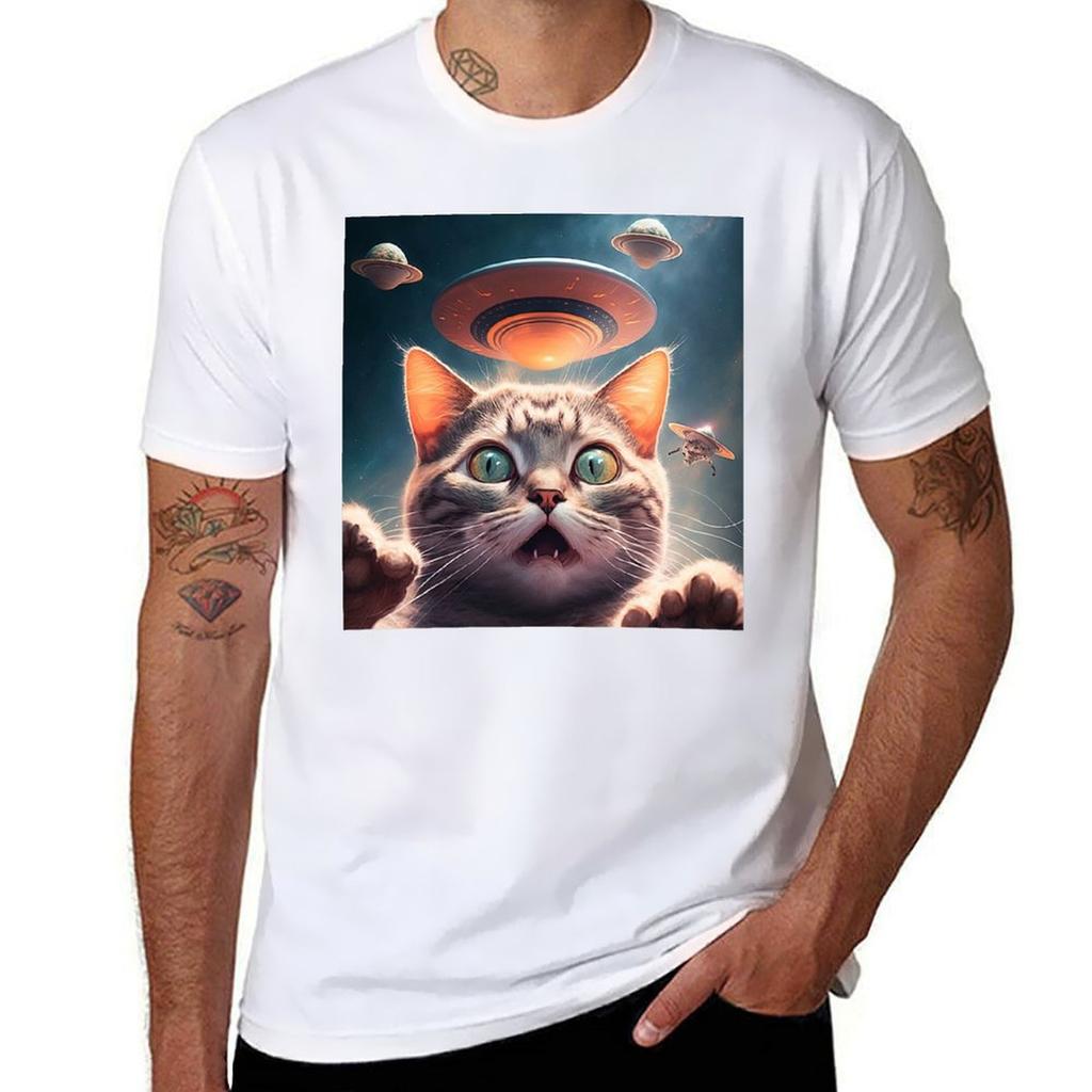 Cute Cat Face Funny Cat Taking A Selfie With Ufo Multicolored Drawing Painting Tshirt Sporty Breathable Short Sleeve Tshirt