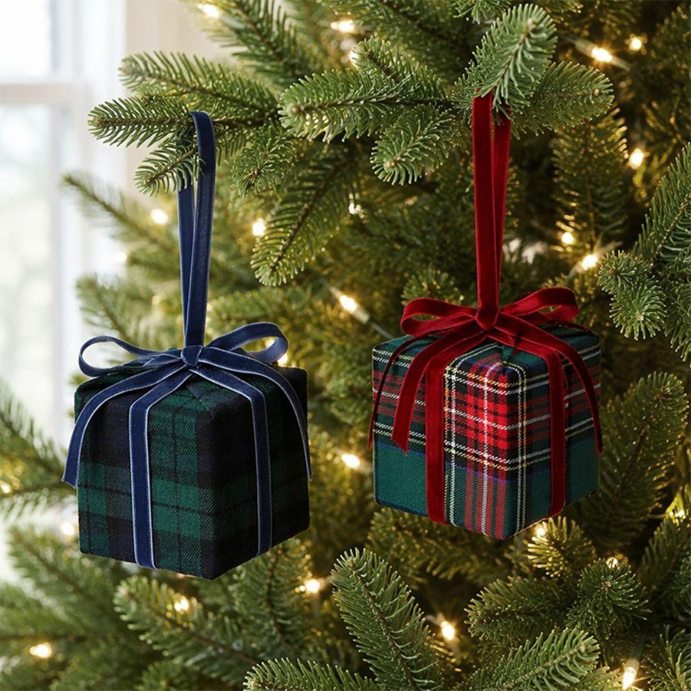Plaid Xmas Tree Pendant Velvet Christmas Tree Gift Bag Festive Atmosphere
