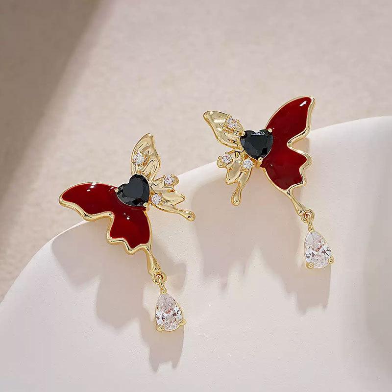 

Elegant Asymmetrical Butterfly Stud Earrings with Luxurious Water Drop Pendant чёрный