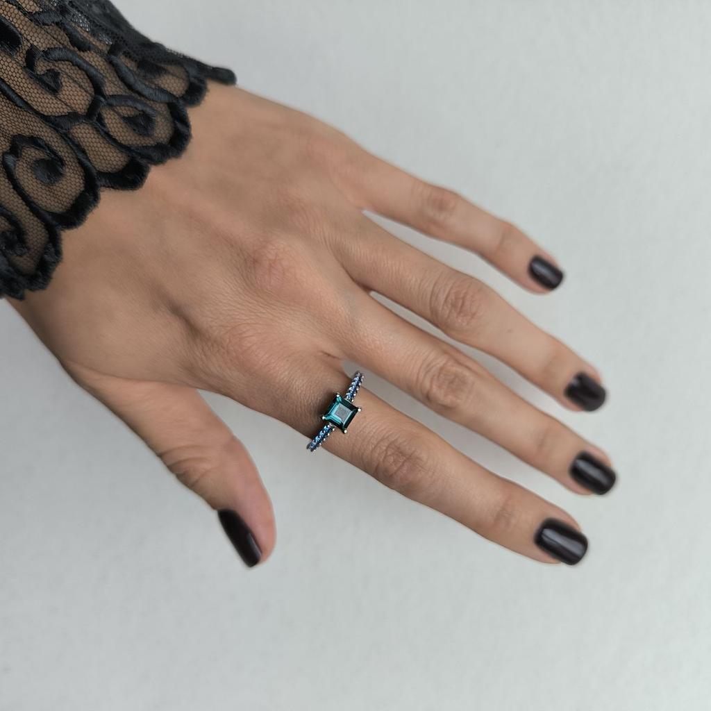 Серебряное кольцо с натуральным топазом Лондон Блю 1.39ct, топазом, вес изделия 2,56 гр (2195917)