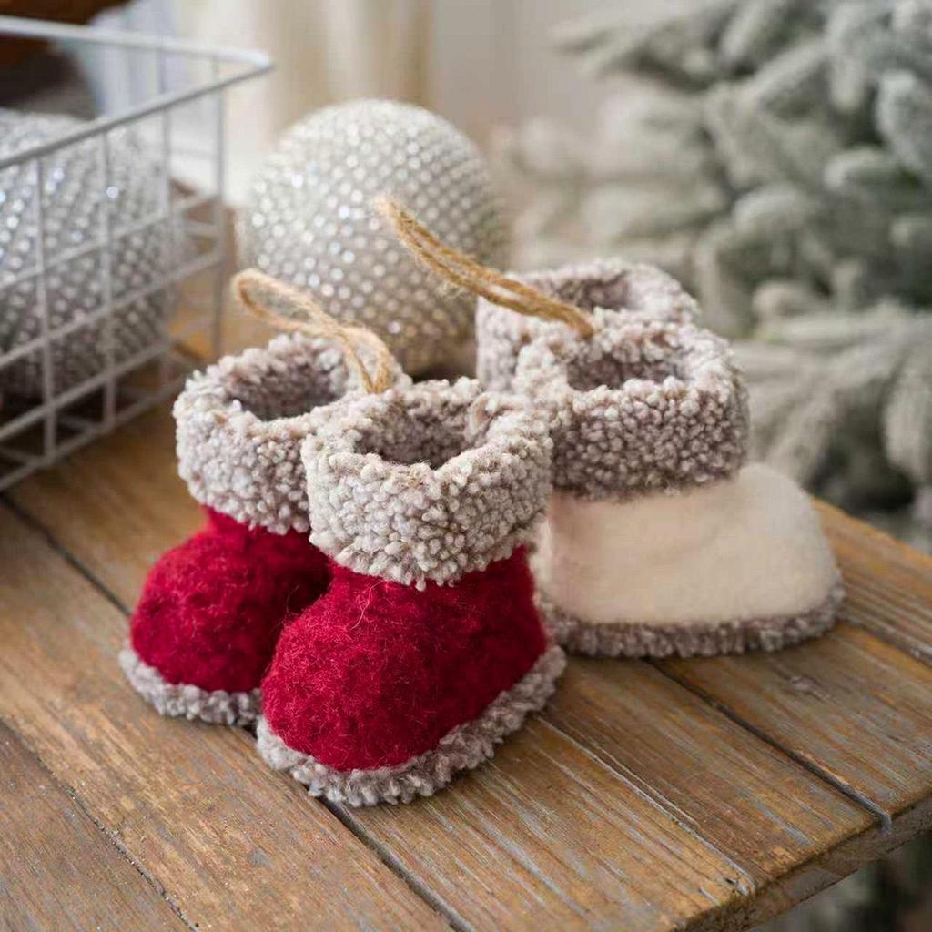 Christmas Tree Ornament: Creative Small Boot Pendant Gift Decoration