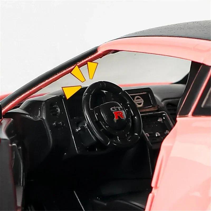 1:24 Skyline Ares GTR CSR2 Alloy Sports Car Model Diecast Metal Toy Racing Car Model Simulation Sound and Light Kids Gift