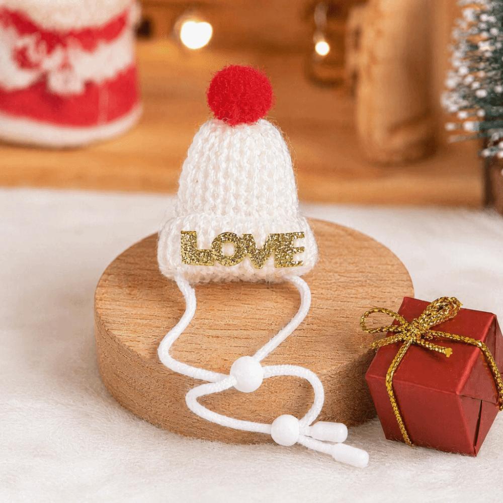 Knitted Hamster Christmas Hat Adjustable Pet Costume Headwear Cute Santa Beanie Festive Dress-Up