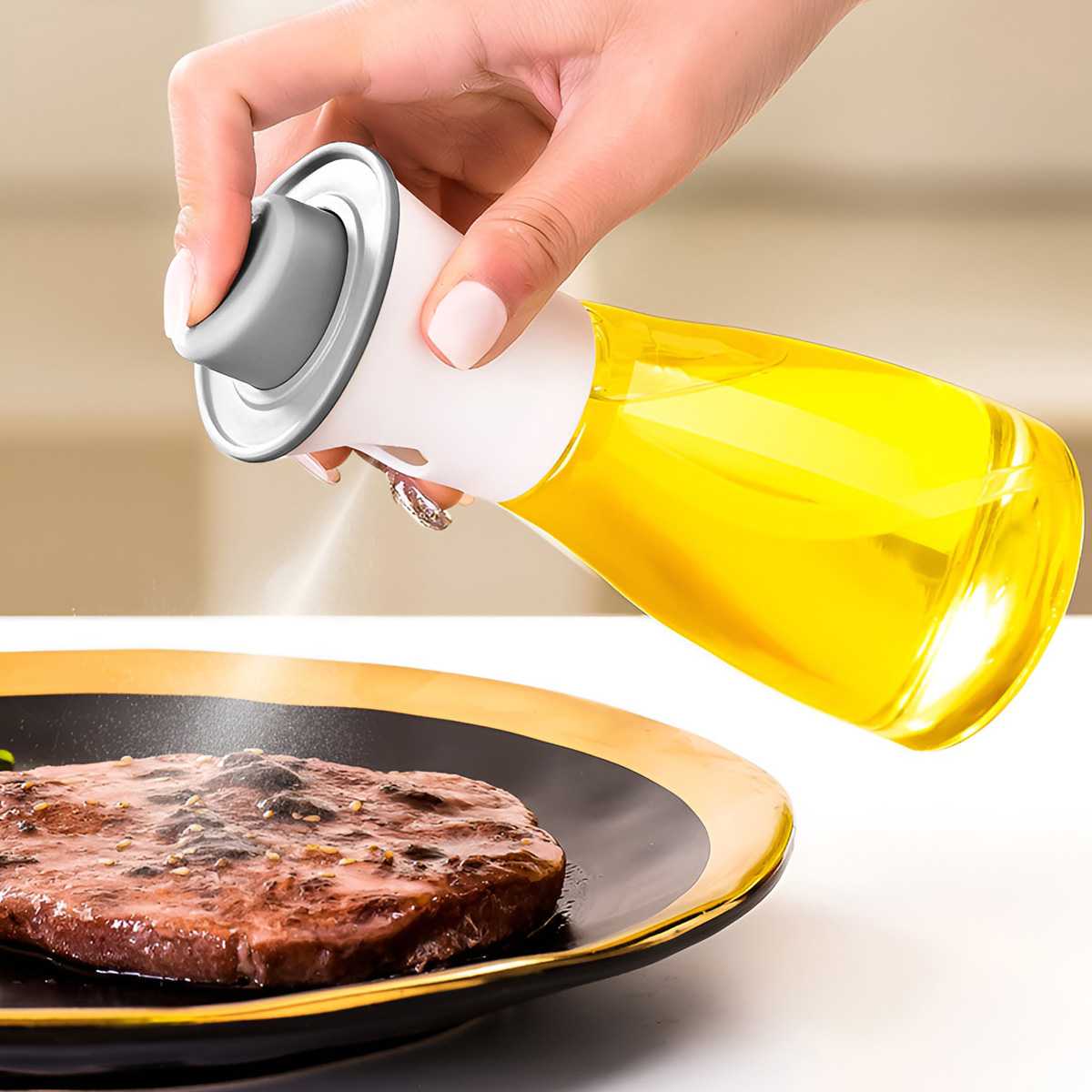 

Top hat style 180ml press-type atomizing oil dispenser for soy sauce, vinegar and other condiments glass atomizing oil светло-желтого