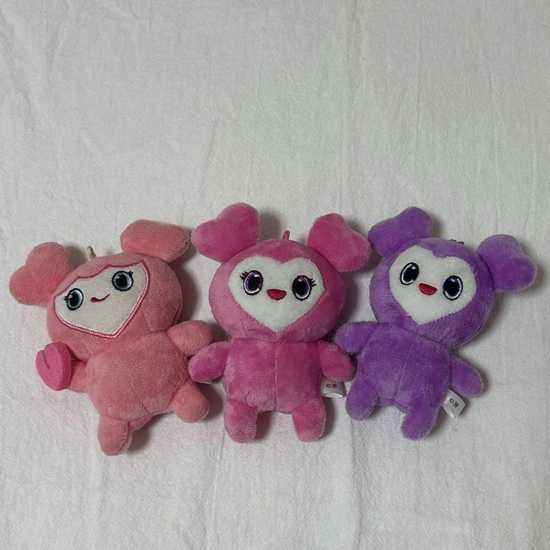 

[USED] TWICE Mobley Lovely Momo Plush Toy