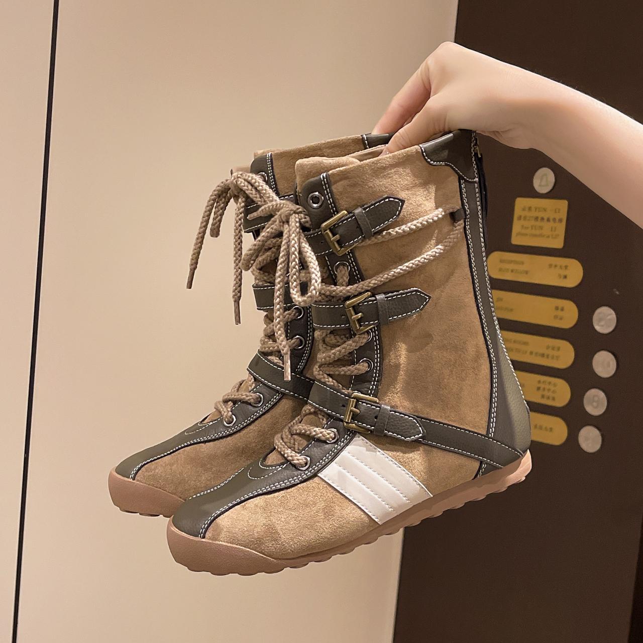 

Мода Новый Стиль Мода Женские Роскошные Плоские Короткие Ботинки Обувь Женские Зимние Круглый Носок На шнуровке Плоские Ботинки Большой Размер Zapatos De Mujer 40 зелёный