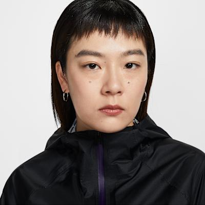 Nike Jackets Women's Black/Mountain Peak White Hooded Moderate Hard Sh