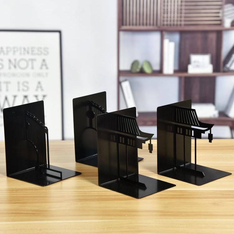 Chinese Style Metal Bookends: Creative Architectural Ornaments for Study & Office