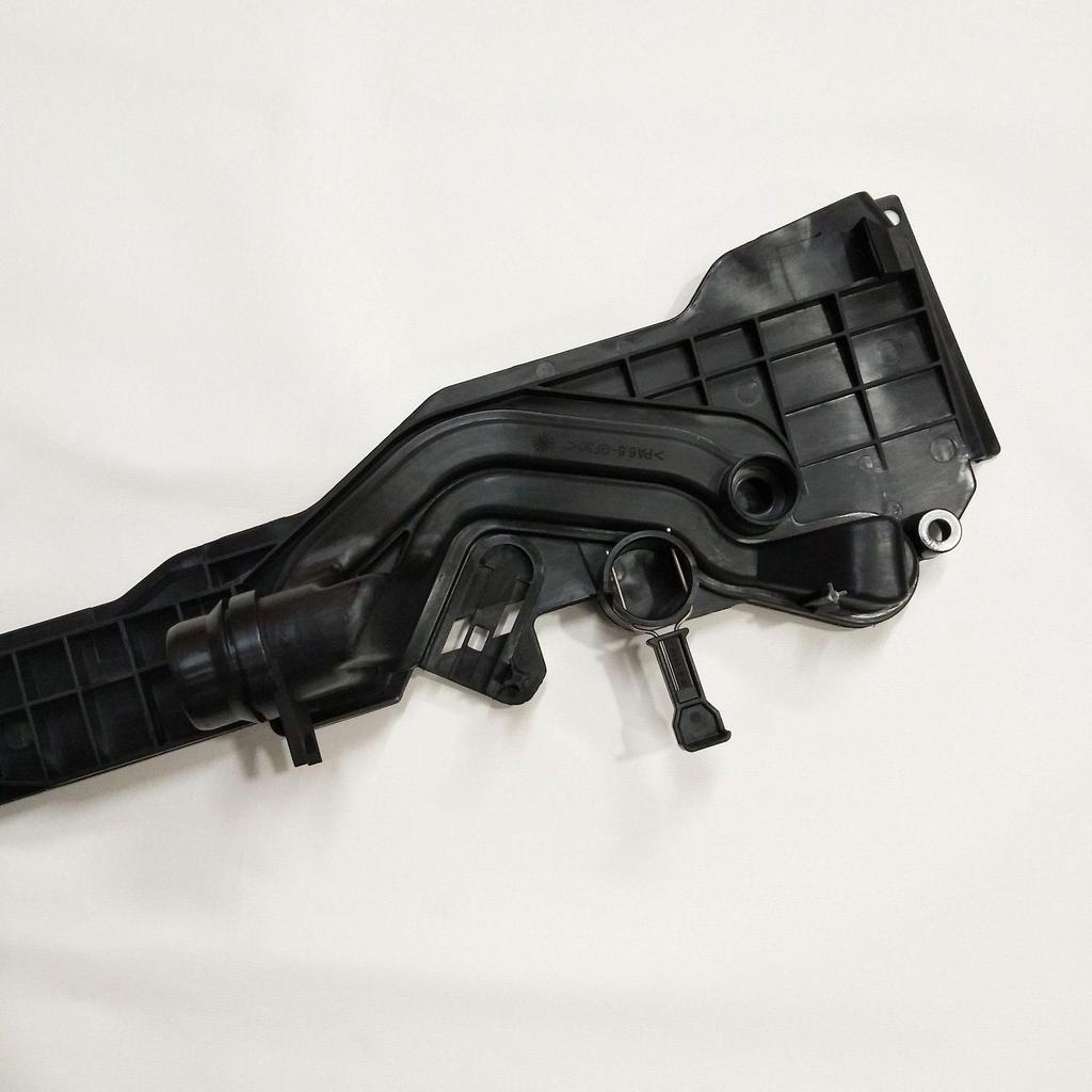 BMW X5 E53 Radiator Mounting Plate Bracket (17111438819)
