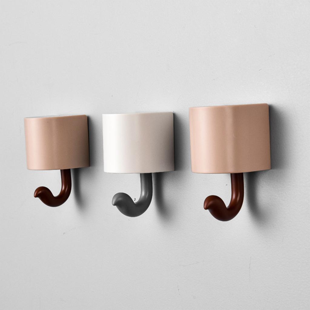 Squirrel-type Sticky Wall Hook Pop-up Smiling Squirrel Wall Keychain Creative Hook With Strong Adhesive Wall Hook For Home