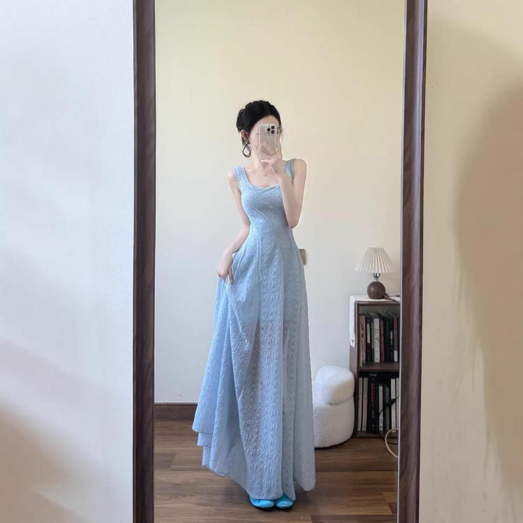 2025 Elegant Summer Blue A-Line Spaghetti Strap Dress for Women - Slimming Waist-Cinched Beach Vacation Style