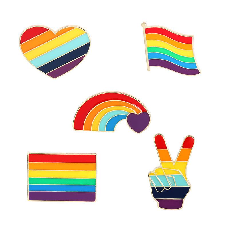 Creative Rainbow Series Cartoon Brooch With Heart Shape Design For Unique Style Accessories