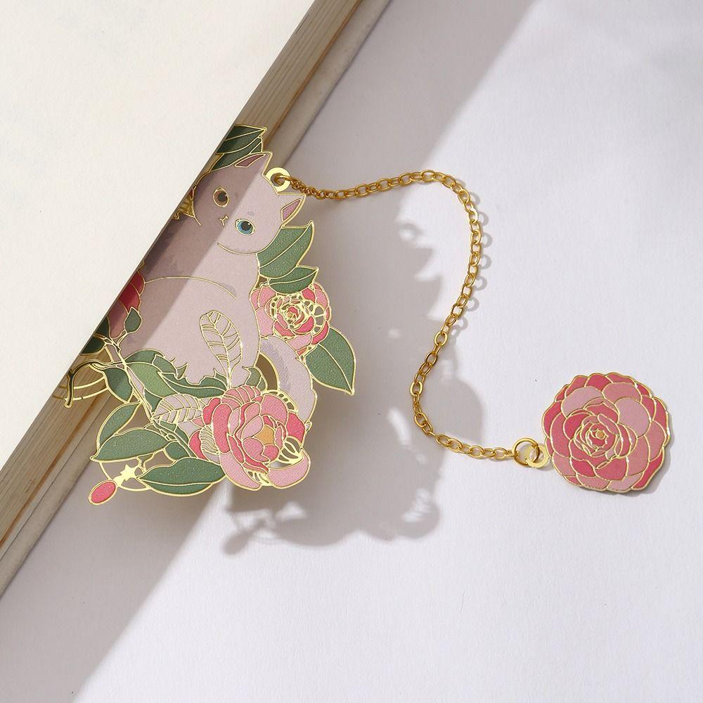 Metal Hollow Bookmark 3D Book Clip Retro Metal Bookmark  Student