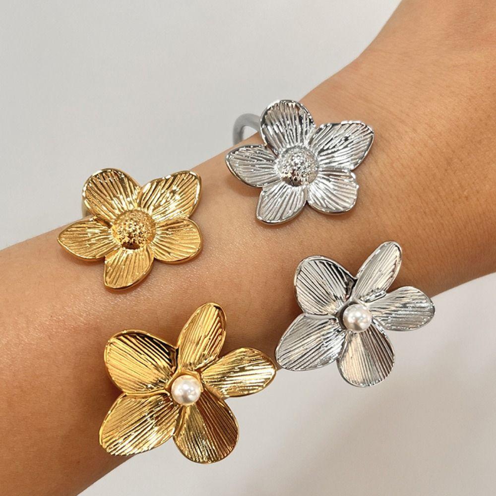 Stainless Steel Flower Bracelet Spliced Flower Cuff Bracelet Charm Bracelet  Female Accessories