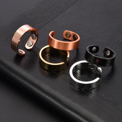Heißverkaufender magnetischer Rotkupferring mit poliertem, schlichtem Design und vier Magneten