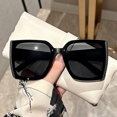 Nuevas Gafas de Sol Degradadas Oversize de Moda Mujer Hombre Vintage Cuadradas Gafas de Sol Femeninas Lujosas Sombras UV400