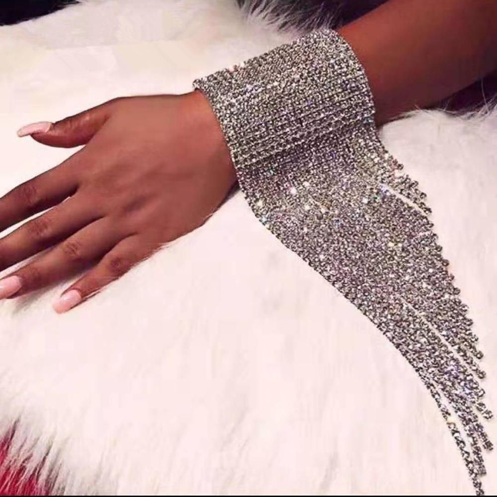 Luxury Shiny Rhinestone Long Tassel Hand Chain For Women Boutique Bracelet Accessories Geogous Bridal Wedding Jewelry 1PC