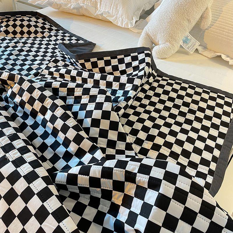 Cuvertură de pat cu spălare mecanică Cuvertură subțire Cuvertură de vară Cuvertură de pat dublă cu un singur pat Pătură de pat cu aer condiționat